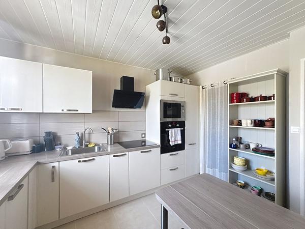 Maison d exception a vendre a Brest - 7 pieces, 4 chambres dans un cadre de vie privilegie