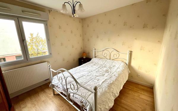 Appartement à louer    3 pièces • 72,32 m2 Décines-Charpieu