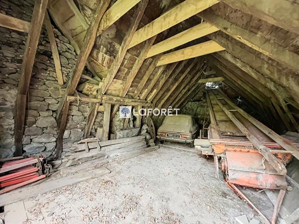 Achat maison Laguiole - 2 pièce(s) - 270 m² - 56 000 €