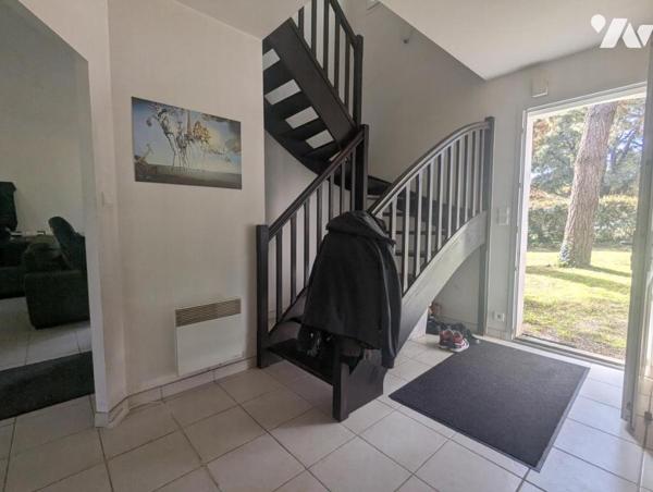 Quartier L'Hermitage, maison quatre chambres 