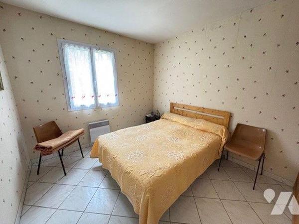 A vendre maison MOELAN SUR MER (29)
Découvrez cette maison de plain-pied située entre campagne...