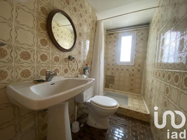 House for sale 6 rooms 127 m² Lavault-Sainte-Anne