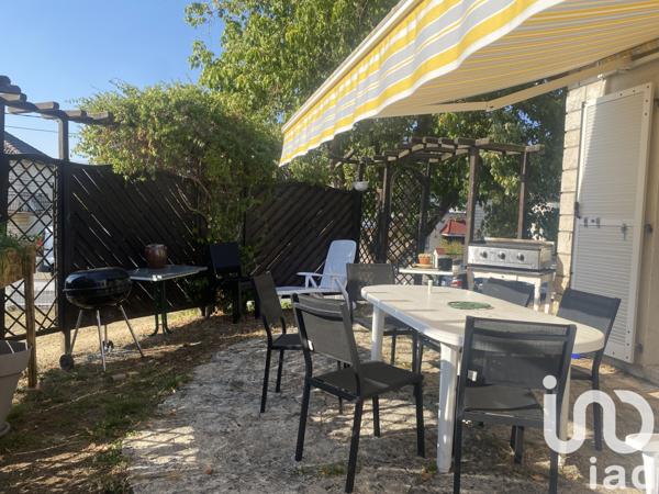 House for sale 6 rooms 127 m² Lavault-Sainte-Anne