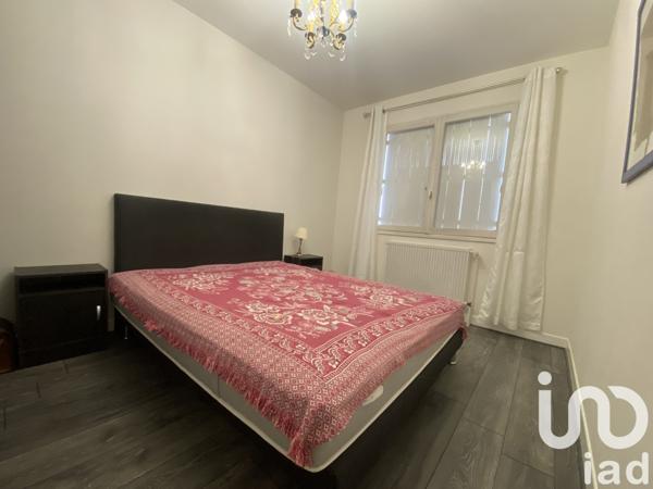 House for sale 6 rooms 127 m² Lavault-Sainte-Anne