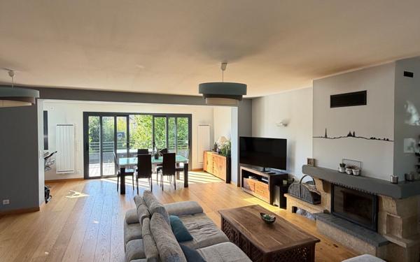 Maison à vendre    4 pièces • 120 m2 Gournay-sur-Marne