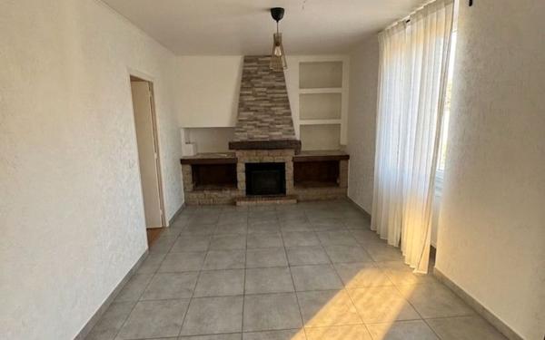 Appartement à louer    3 pièces •  Mennecy