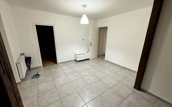 Appartement à louer    3 pièces •  Mennecy