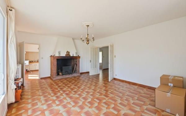 Maison à vendre    5 pièces • 166 m2 Verfeil