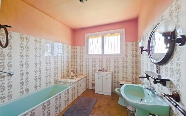 Maison à vendre    5 pièces • 166 m2 Verfeil