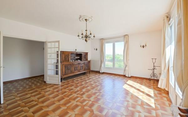 Maison à vendre    5 pièces • 166 m2 Verfeil