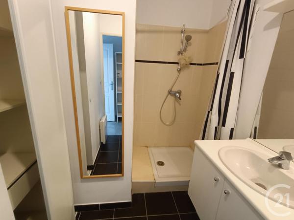 Appartement T1 à vendre  1 pièce - 35,67 m2 MARSEILLE - 13010