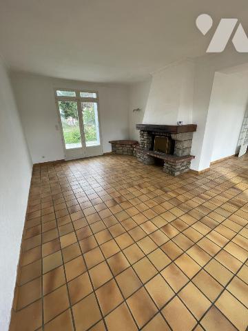 QUARTIER SACRÉ-CŒUR / 4 CHAMBRES / GARAGE ET JARDIN