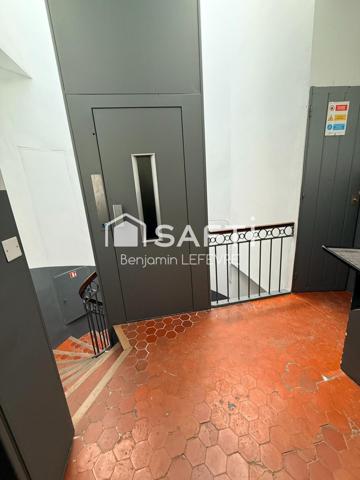 HYPER CENTRE / DERNIER ÉTAGE / ASCENSEUR