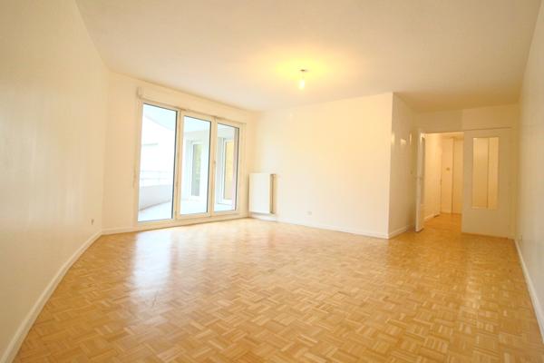 Villeurbanne (69100) Co- Location 1 chambre dans un Appartement T4 de de 98m2 av balcon- a 15 mn a pied DOUA, INSA, CPE, IUT lyon