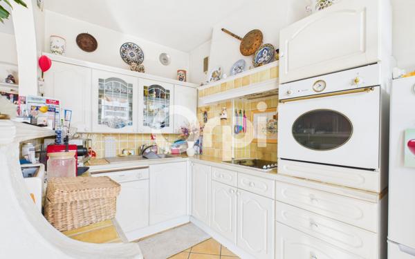 Appartement à vendre    3 pièces • 67,40 m2 Mandelieu-la-Napoule