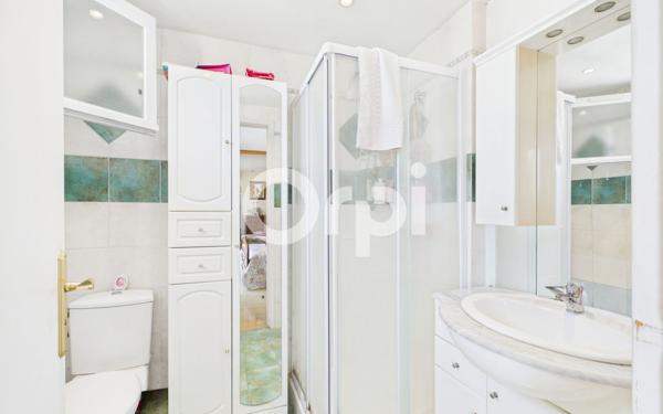 Appartement à vendre    3 pièces • 67,40 m2 Mandelieu-la-Napoule