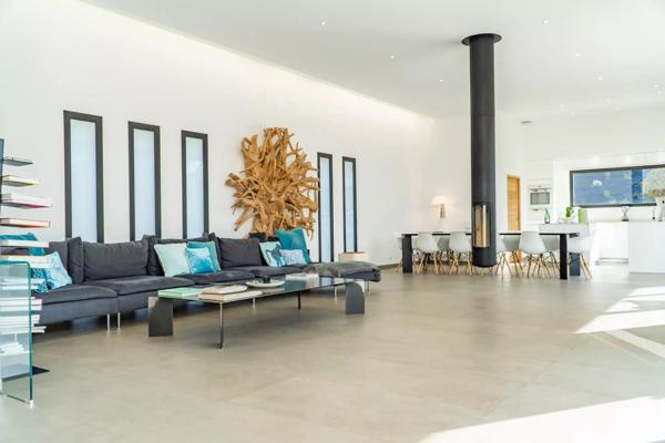 Vente Propriété 5 pièces 220 m2 à Pourrières