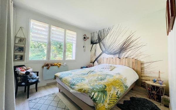 Maison à vendre    5 pièces • 145 m2 Montévrain