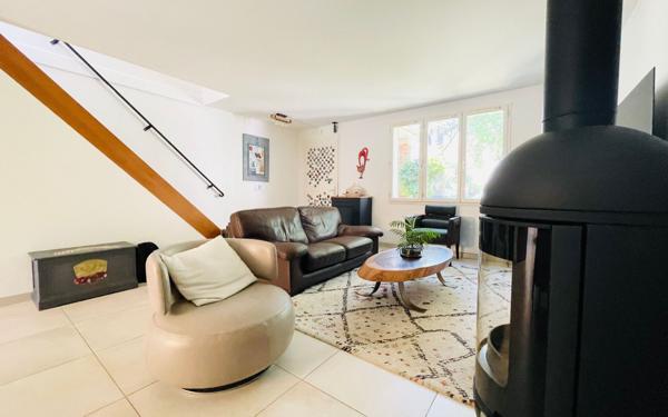 Maison à vendre    5 pièces • 145 m2 Montévrain