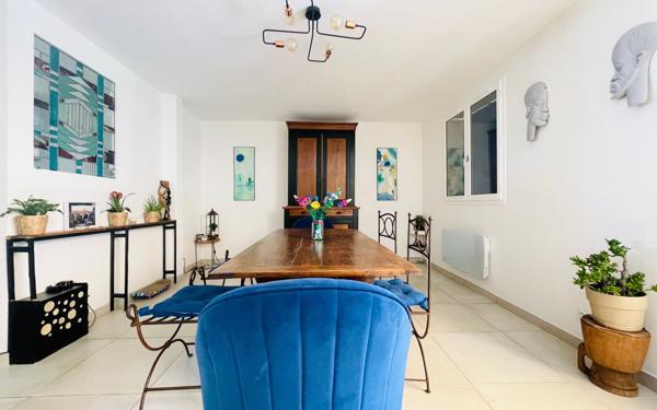 Maison à vendre    5 pièces • 145 m2 Montévrain