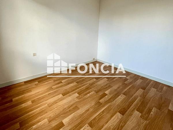 Location Maison 2 pièces 51.9 m² - 7 RUE DE LA BUZARDERIE Niort 79000