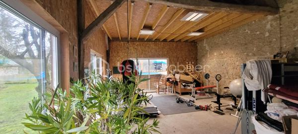 Maison en pierre de 222 m²