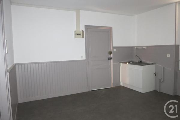 immeuble à vendre 140 m2 MONTLUCON - 03