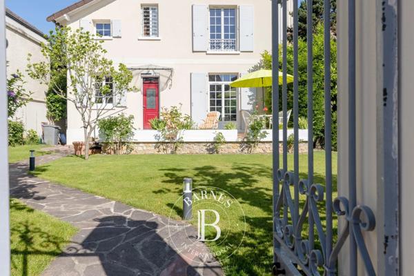 Chaville, Maison 3 Chambres -  150 m² à vendre