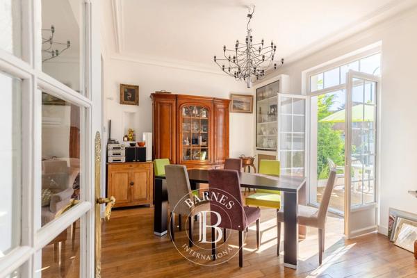 Chaville, Maison 3 Chambres -  150 m² à vendre