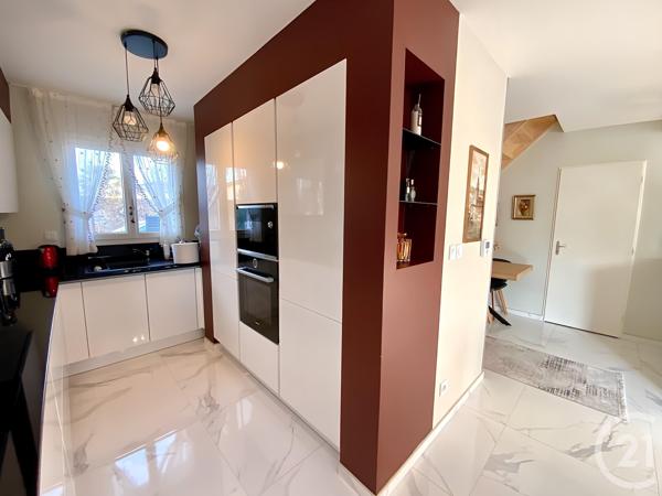 Maison à vendre  5 pièces - 110 m2 FRANS - 01