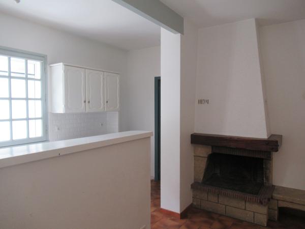 Lafrançaise (82130) GRANDE MAISON A LA CAMPAGNE