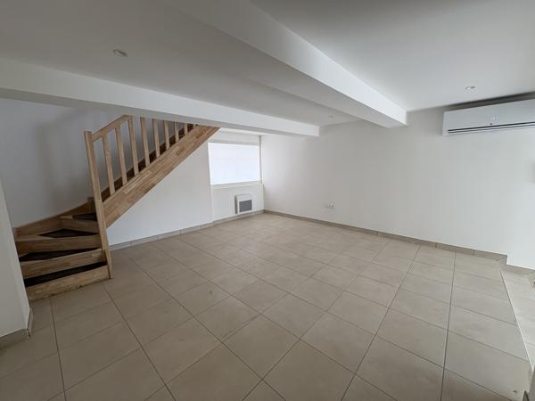 Cologne (32430) Exclusivité : Maison de village de 85m2 de type T3