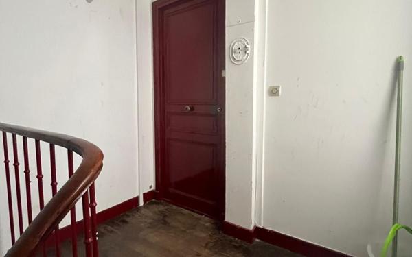 Appartement à vendre    2 pièces • 39,06 m2 Asnières-sur-Seine