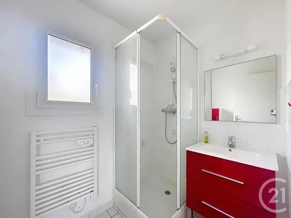 Maison à vendre  4 pièces - 56 m 2   ST GILDAS DE RHUYS  - 56