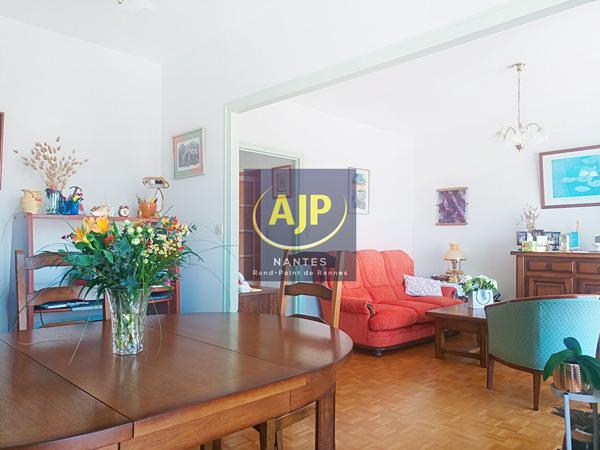 Vente appartement Nantes : 275 800 € - AJP Immobilier Nantes Rond-Point de Rennes