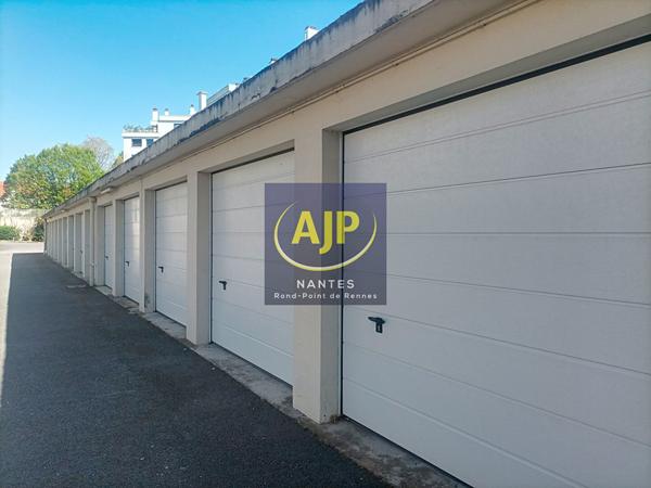 Vente appartement Nantes : 275 800 € - AJP Immobilier Nantes Rond-Point de Rennes