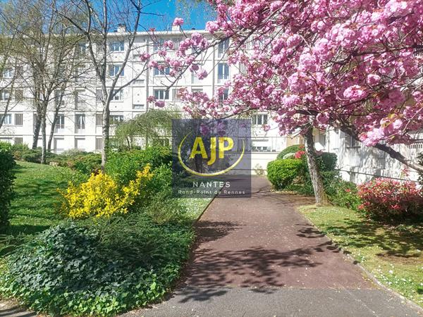 Vente appartement Nantes : 275 800 € - AJP Immobilier Nantes Rond-Point de Rennes