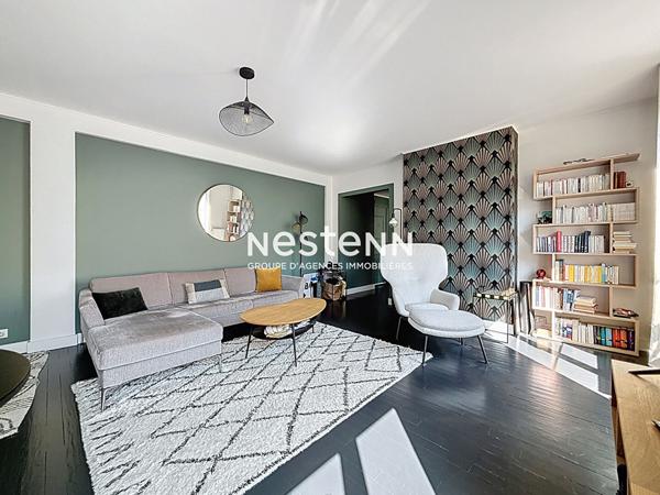 ISSY LES MOULINEAUX - CENTRE VILLE - Appartement 2 pièces de 47,38 m² en étage élevé avec ascenseur en très bon état général