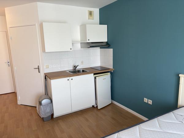 À LOUER - STUDIO MEUBLÉ ÉTUDIANT - CHELLES