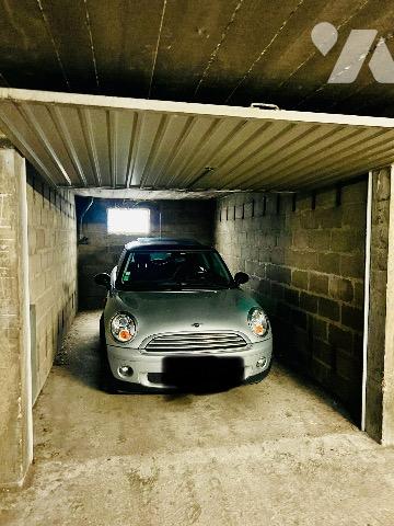 TOURS – BOULEVARD BÉRANGER
Appartement de 150 m² à rénover – Ascenseur, garage et cave.