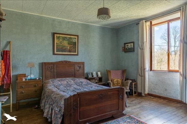 Maison à vendre |  Ladignac-le-Long |  5 pièces | 215 m²