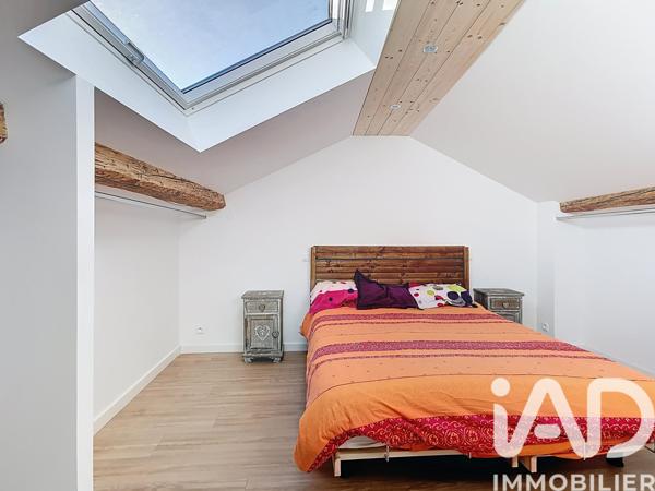 Maison à vendre 7 pièces 156 m² Saint-Cergues