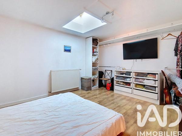 Maison à vendre 7 pièces 156 m² Saint-Cergues