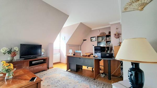 Maison individuelle Viarmes 120 m².