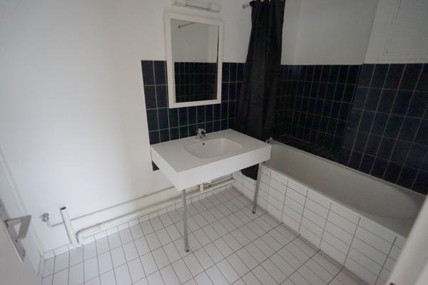 MARCQ EN BAROEUL - APPARTEMENT - T2