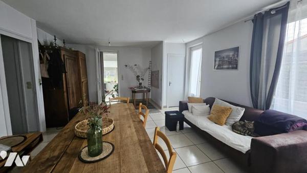 A vendre à CHARROUX (86250), Pavillon de plain-pied loué - idéal investisseur