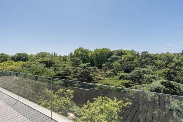 Paris 14e - Parc Montsouris - Duplex d'exception rénové à vendre - 5 pièces - 3 chambres - Terrasses - 250 m²