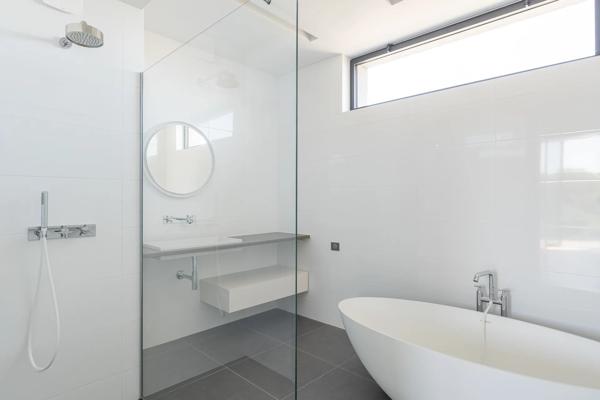 Paris 14e - Parc Montsouris - Duplex d'exception rénové à vendre - 5 pièces - 3 chambres - Terrasses - 250 m²