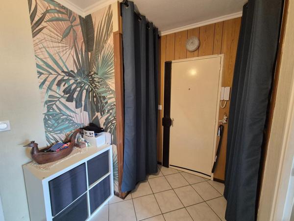 Appartement à SAINT-ETIENNE, 42100 - 4 pièces 70m²