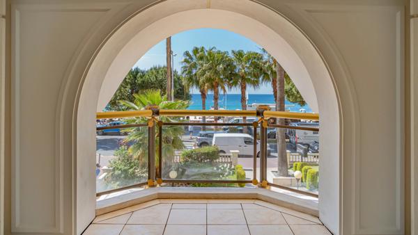 Croisette - Appartement neuf dans résidence avec piscine